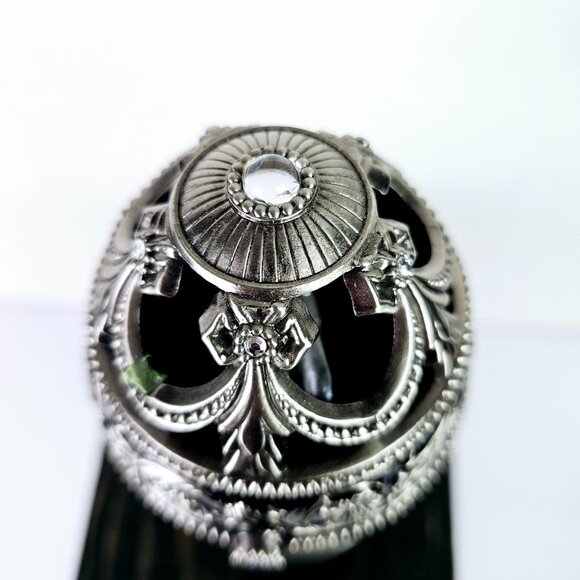 Jane Seymour Musical Egg Box "Swan Lake" St. Catherine's Court, EC, No Box - Picture 4 of 8